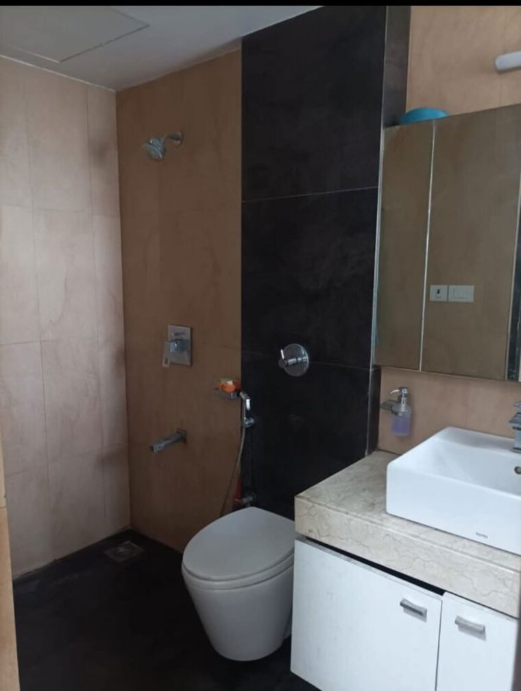 Bathroom, neelkanth-greens 3 Bedroom 1600 Sq.Ft. Apartment In Manpada Thane 10316852