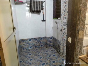Bathroom in 2 BHK Apartment at Radha Nagar, Kalyan West – for Rent