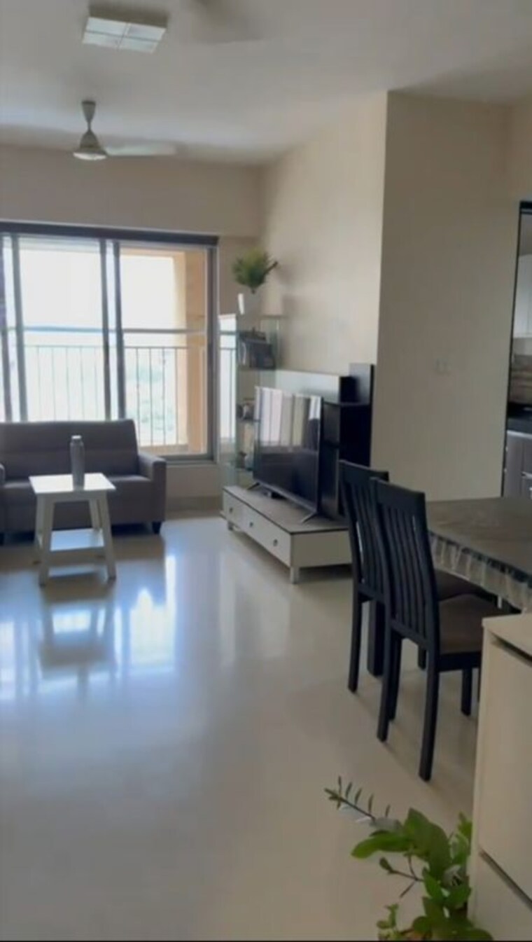 Hall, akruti-hubtown 1.5 Bedroom 725 Sq.Ft. Apartment In Mira Road Thane 10316943