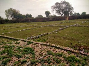  Plot For Sale in Loni