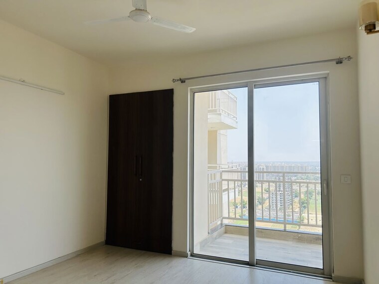 Room, m3m-ikonic 3 Bedroom 1950 Sq.Ft. Apartment In Sector 68 Gurgaon 10316966