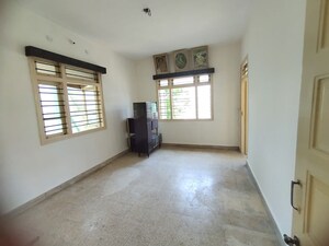 Room in 2 BHK Apartment at Shiv Sagar Nilkanth CHS, Dadar West – for Rent