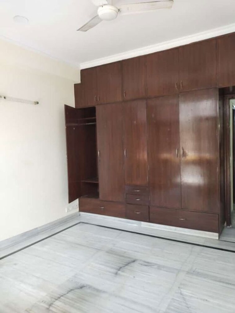 Room, sushant lok i 2 Bedroom 1245 Sq.Ft. Builder Floor In Sushant Lok I Gurgaon 10284829