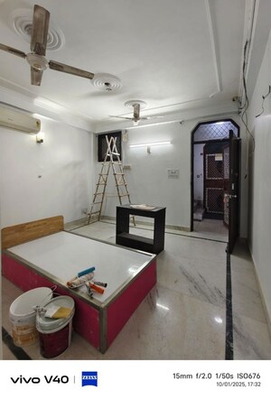 Team Area in 2 BHK Builder Floor at Savitri Nagar – for Rent
