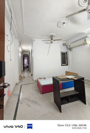 Team Area in 2 BHK Builder Floor at Savitri Nagar – for Rent