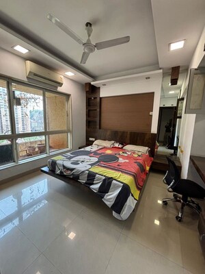 Team Area in 3 BHK Apartment at Tulipia And Tilia Apartment, Chandivali – for Rent