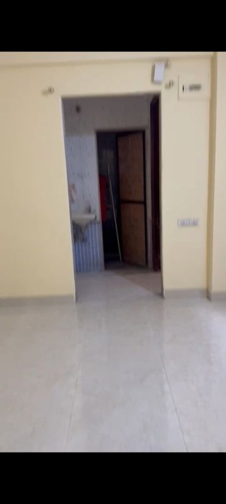 Room, shah-complex-3 1 Bedroom 400 Sq.Ft. Apartment In Sanpada Navi Mumbai 10317014