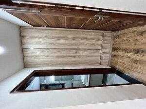 Furnished Amenities in 3 BHK Builder Floor at Sector 43 – for Rent