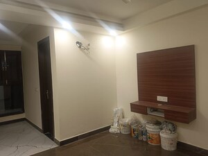 Room in 3 BHK Builder Floor at Sector 46 – for Rent