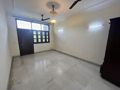 2 BHK + Extra Room Builder Floor For Rent in Sushant Lok I