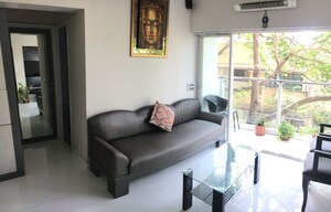 2 BHK Apartment For Sale in Malabar Hill