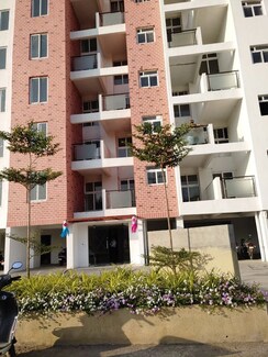 2 BHK + Servant Room Apartment For Rent in Pinnacle Gulmohar