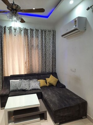 2 BHK Apartment For Rent in Jaipuria Sunrise Green, Lohgarh
