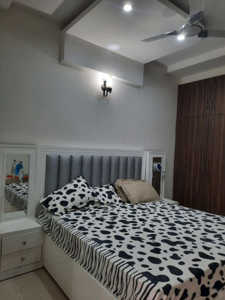 Bedroom, jaipuria-sunrise-green 2 Bedroom 1250 Sq.Ft. Apartment In Lohgarh Zirakpur 10317032