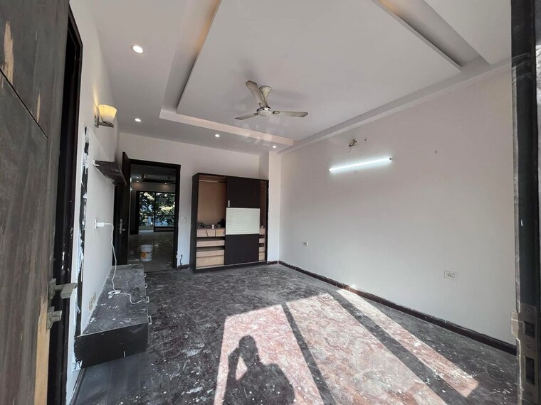 Kitchen, sushant-vyapaar-kendra 3 Bedroom 2708 Sq.Ft. Builder Floor In Dlf Phase iv Gurgaon 9987681