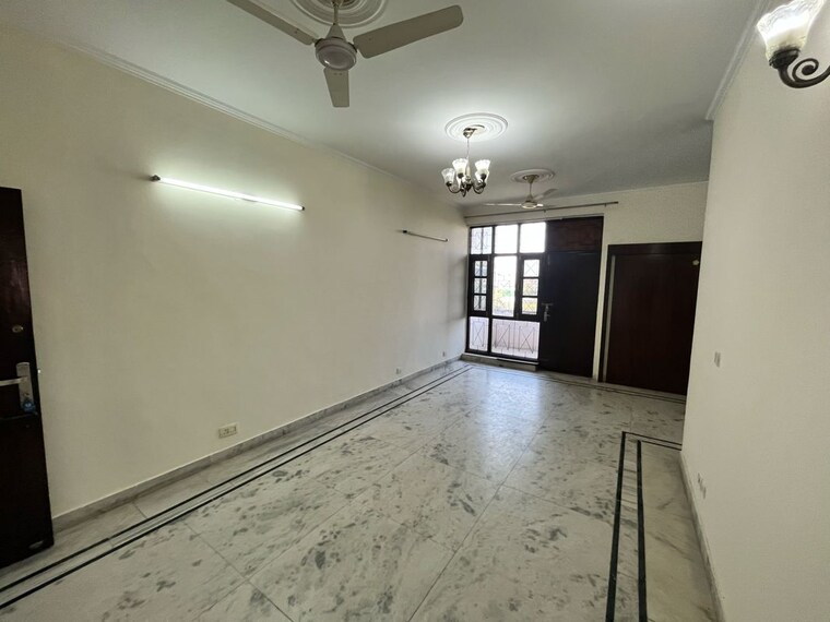 Room, bancourt-apartment 2.5 Bedroom 1500 Sq.Ft. Builder Floor In Sector 44 Gurgaon 9987628