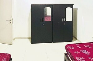 Furnished Amenities in  Pg at Safed Pul – for Rent