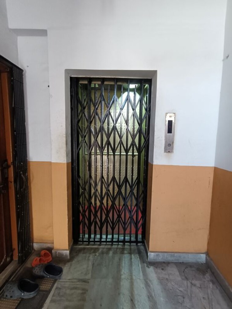 Bedroom, shyam-vihar-phase-i 3 Bedroom 1850 Sq.Ft. Apartment In Raghunathpur Kolkata 10317039