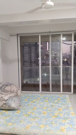 Room in 2 BHK Apartment at Hatdia Ison Height, Lower Parel – for Rent