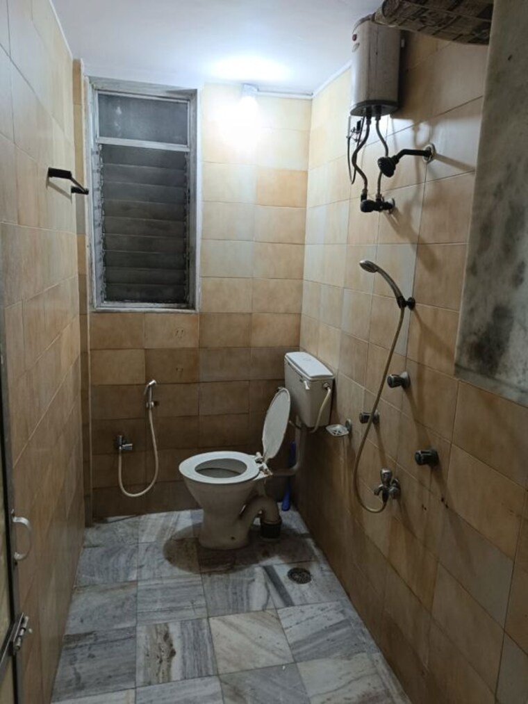 Bathroom, evershine nagar Pg For Boys In Evershine Nagar 10317057