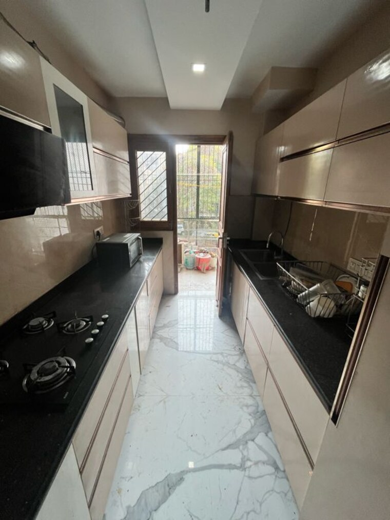 Kitchen, sushant lok i 3 Bedroom 1745 Sq.Ft. Builder Floor In Sushant Lok I Gurgaon 9987543