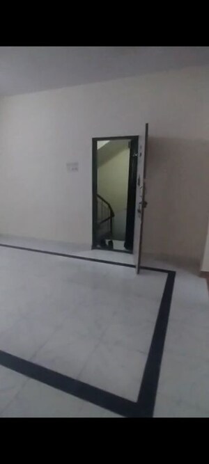 Room in 1 BHK Apartment at JN Apartment, Vashi Sector 9 – for Rent