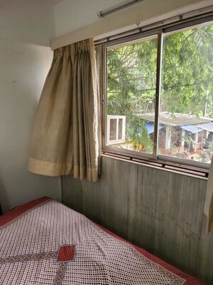 Balcony in 2 BHK Apartment at Malabar Apartments, Malabar Hill – for Sale