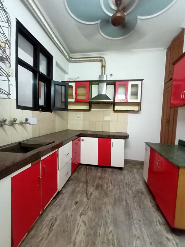 Kitchen, sector 11 3 Bedroom 1980 Sq.Ft. Independent House In Sector 11 Panchkula 10317067