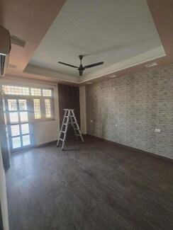 3 BHK + Pooja Room,Basement Builder Floor For Rent in GMS Road