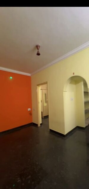 Building Lobby in 1 BHK Independent House at Kammanahalli – for Rent