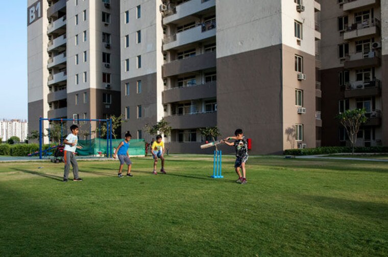 Garden, vatika-gurgaon-21 3 Bedroom 1733 Sq.Ft. Apartment In Sector 83 Gurgaon 10194157