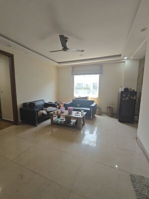 Living Room in 3 BHK Builder Floor at Global Foyer, Sector 43 – for Rent
