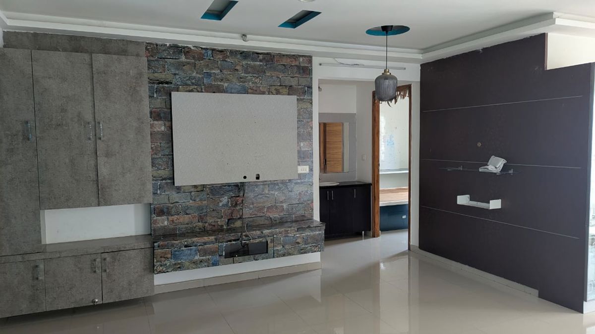 3 BHK Apartment For Rent in INDIS Viva City