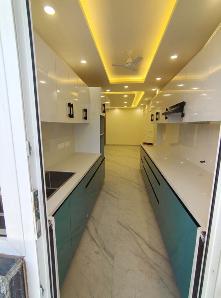 Team Area, ansal-api-vyapar-kendra 3 Bedroom 215 Sq.Ft. Builder Floor In Sector 43 Gurgaon 10317113