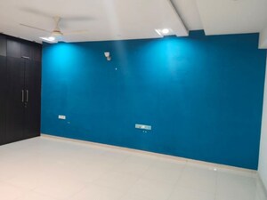 Room in 3 BHK Apartment at Jayabheri Orange County, Gachibowli – for Rent