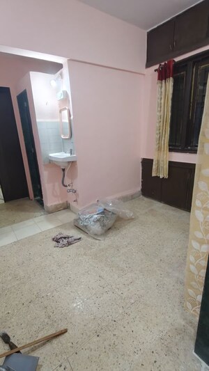 Living Room in 1 BHK Apartment at Lok Puram, Vasant Vihar – for Rent