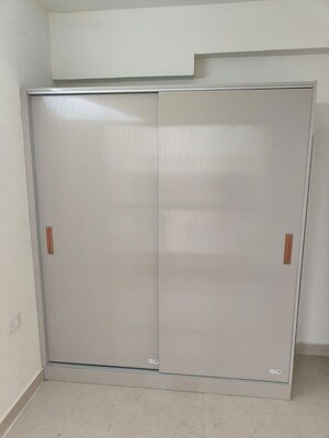 Furnished Amenities in 3 BHK Apartment at Ireo The Corridors, Sector 67a – for Rent