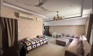 Living Room in 2 BHK Builder Floor at Sector 59 – for Rent