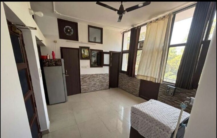 Bedroom, sector 59 2 Bedroom 1000 Sq.Ft. Builder Floor In Sector 59 Chandigarh 10317173