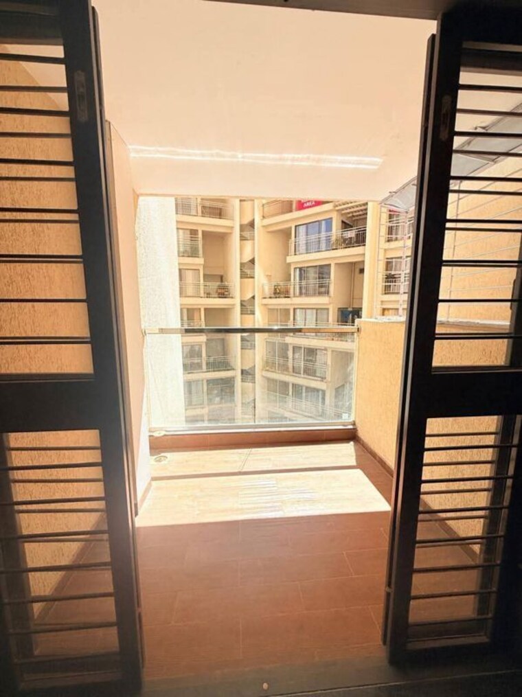 Balcony, kohinoor-courtyard-one 2 Bedroom 888 Sq.Ft. Apartment In Wakad Pune 10317170