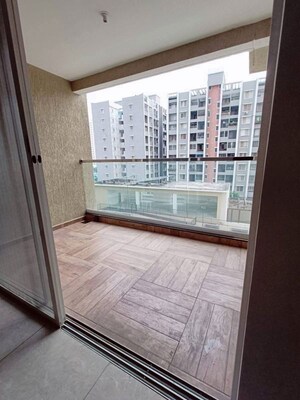 Room in 3 BHK Apartment at Yashwin Supernova, Wakad – for Rent