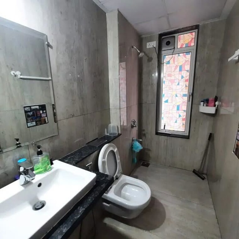 Bathroom, kandivali west 2 Bedroom 800 Sq.Ft. Apartment In Kandivali West Mumbai 10317192