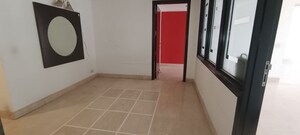 Room in 5 BHK Apartment at Eros Royale Retreat III, Charmwood Village – for Rent