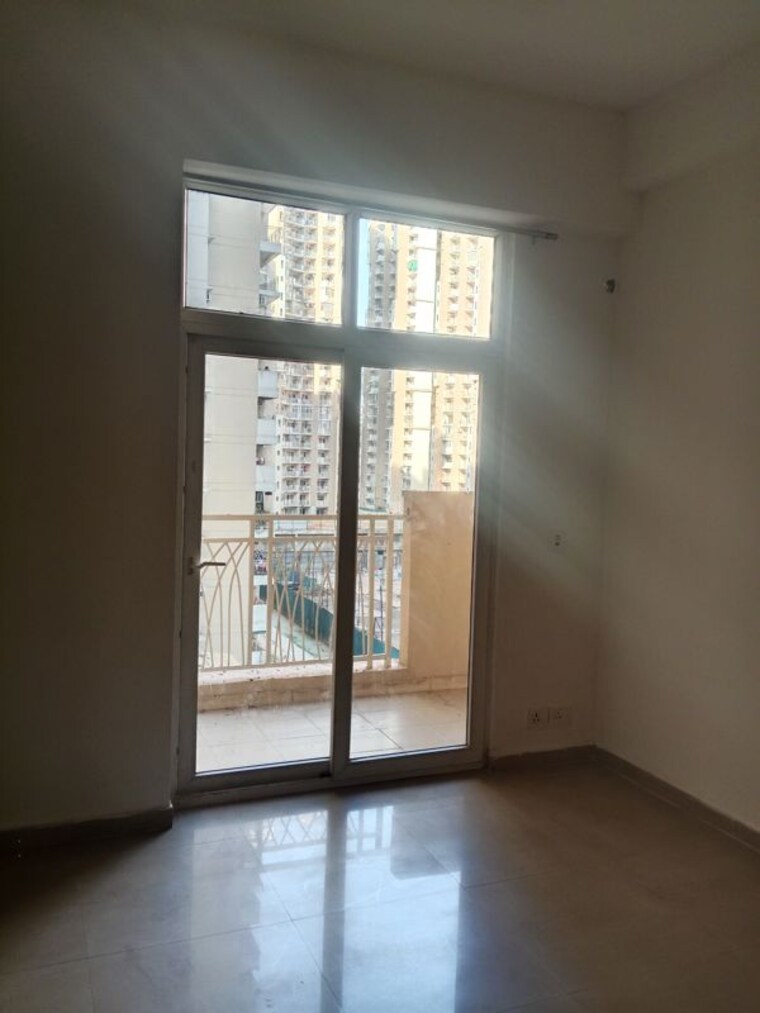 Room, mahagun-mywoods 3 Bedroom 1370 Sq.Ft. Apartment In Sector 16c Greater Noida Greater Noida 10317210