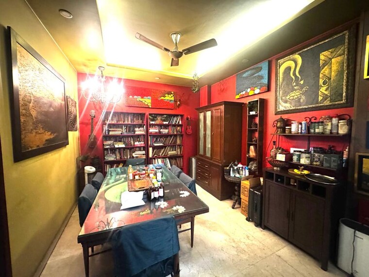 Living Room, greater kailash i 3 Bedroom 208 Sq.Yd. Builder Floor In Greater Kailash I Delhi 10317214