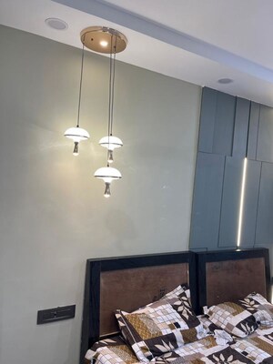 Furnished Amenities in 3 BHK Builder Floor at Kailash Colony – for Sale