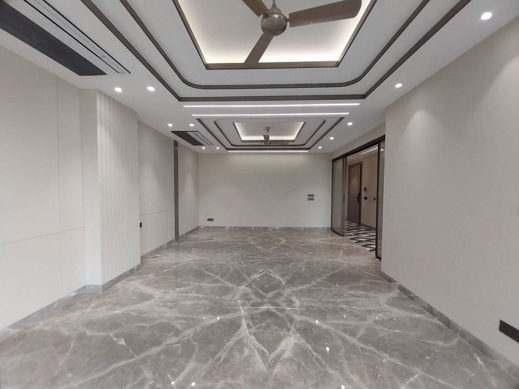 3 BHK + Pooja Room,Servant Room Builder Floor For Rent in Gulmohar Park