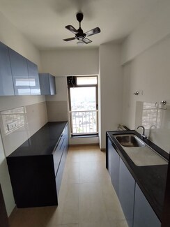 1 BHK Apartment For Rent in Mahindra Alcove