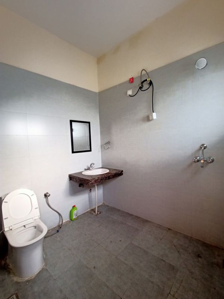 Bathroom, sector 12 panchkula 1 RK 750 Sq.Ft. Independent House In Sector 12 Panchkula Panchkula 10317270