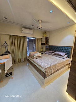 2 BHK Apartment For Sale in Gurukrupa Marina Enclave